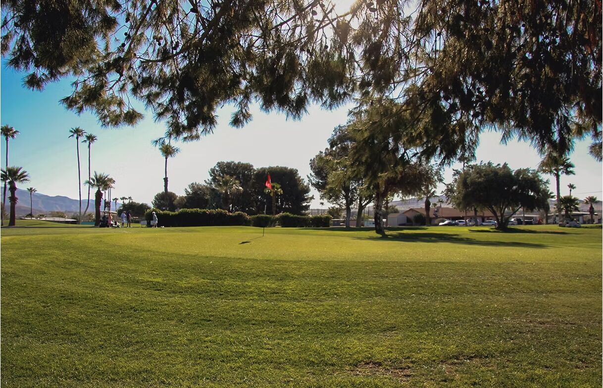 Desert Crest Country Club