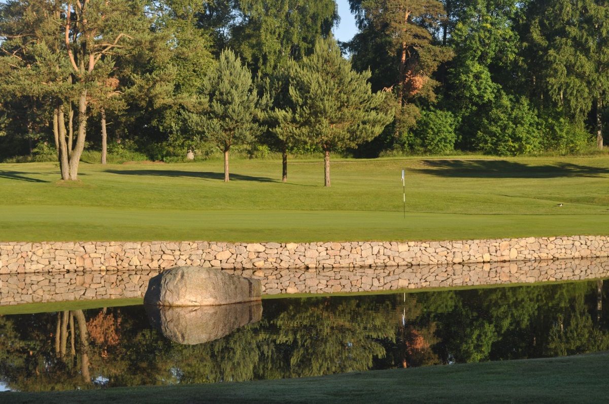 18-Holes Course