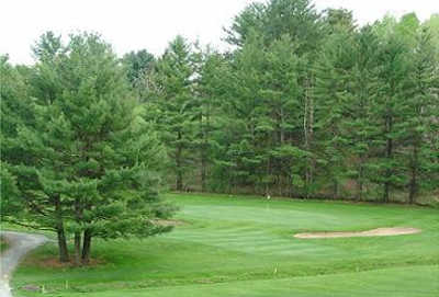 Rolling Hills Country Club