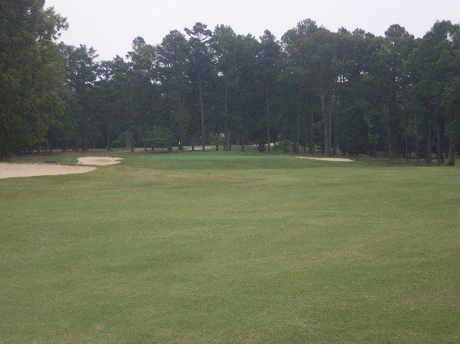 Rolling Hills Country Club