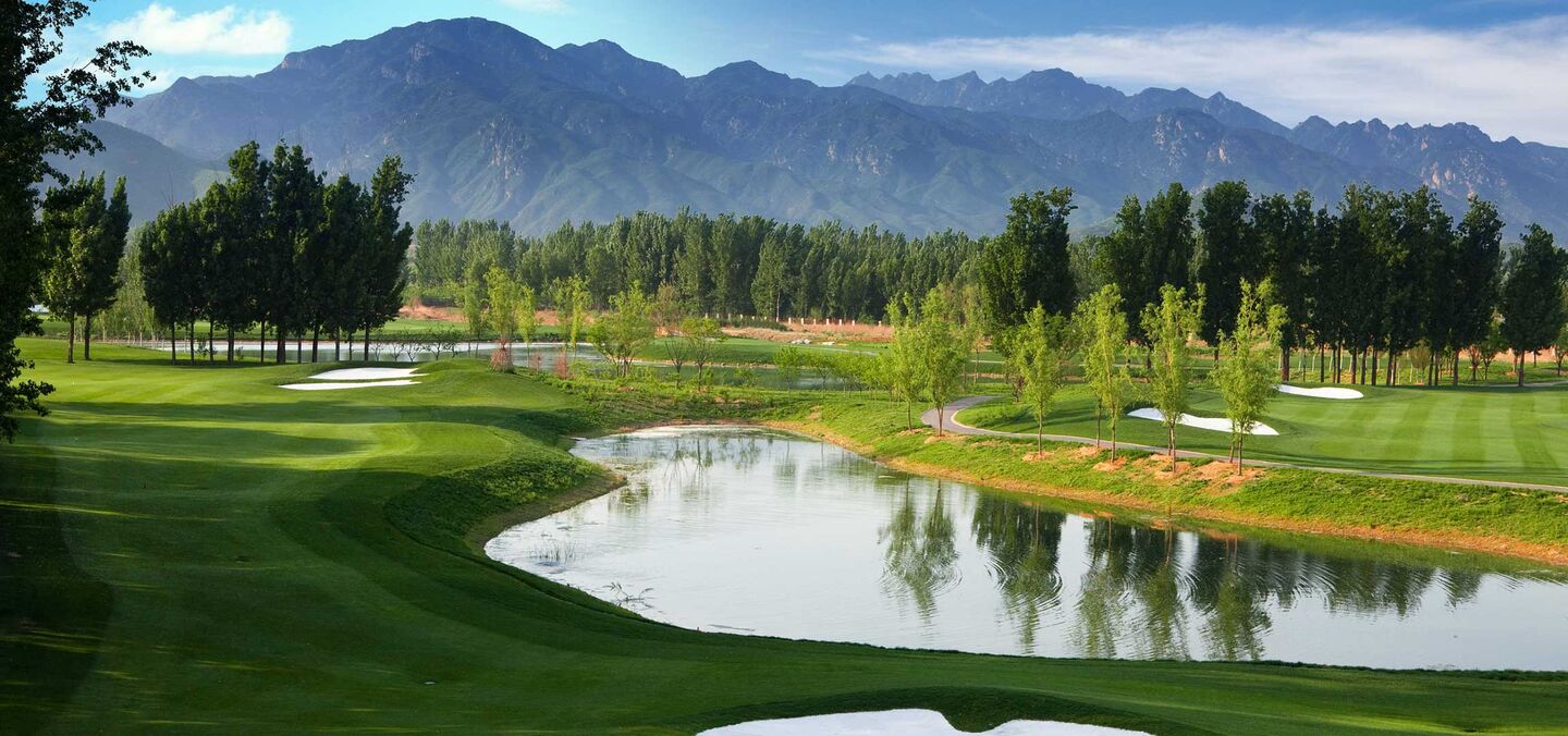Topwin Golf & Country Club
