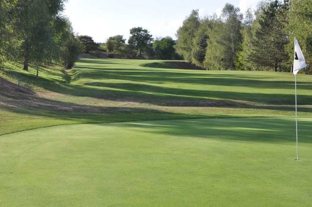 Chateau les Merles Golf Club