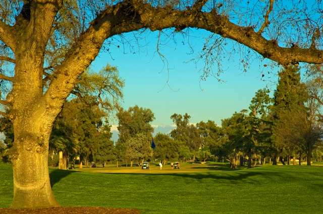 visalia country club dress code Country club dress codes treat adults like children, and yet adults continue to be members of country clubs. I don't get it. Matthew Dicks