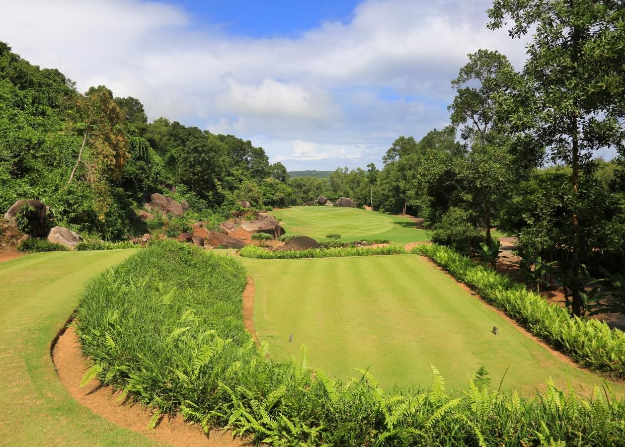 Laguna Lang Co Golf Club