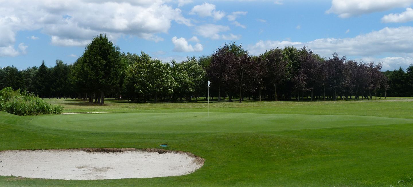 Tarbes Golf Club - Les Tumulus in Laloubère, Hautes-Pyrénées ...