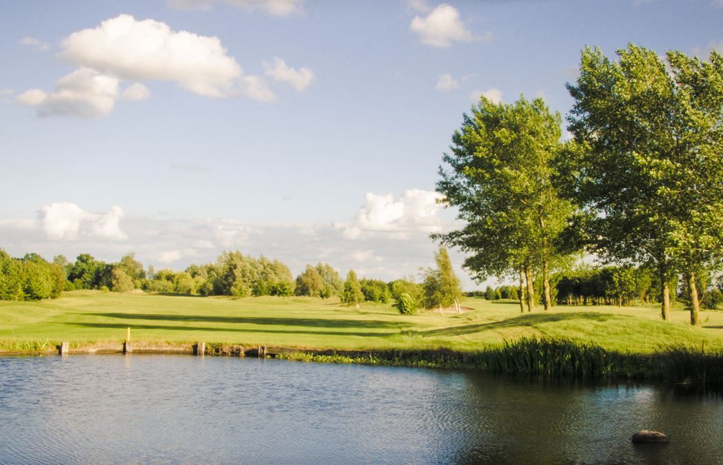 Lakes Course