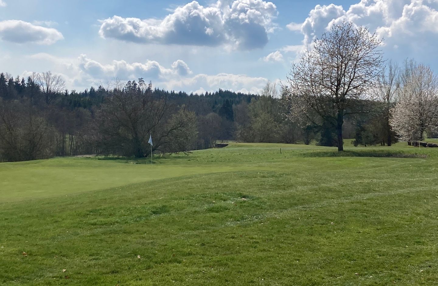6-hole Course