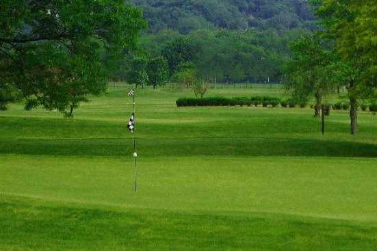 Jim Reeves Golf Reeves Golf Course, Cincinnati, Ohio - Golf course information and reviews.