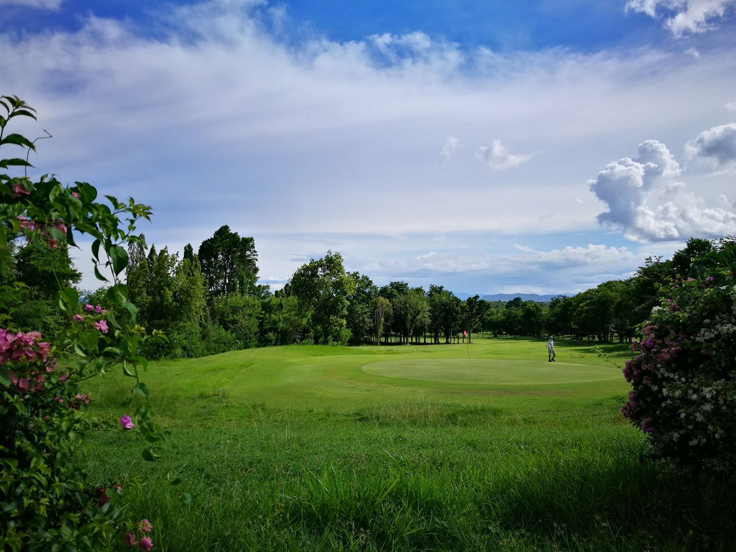 Chom Bueng Hill Golf & Country Club