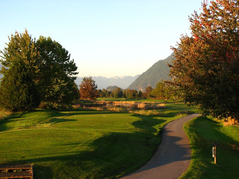 Golden Eagle Golf Club