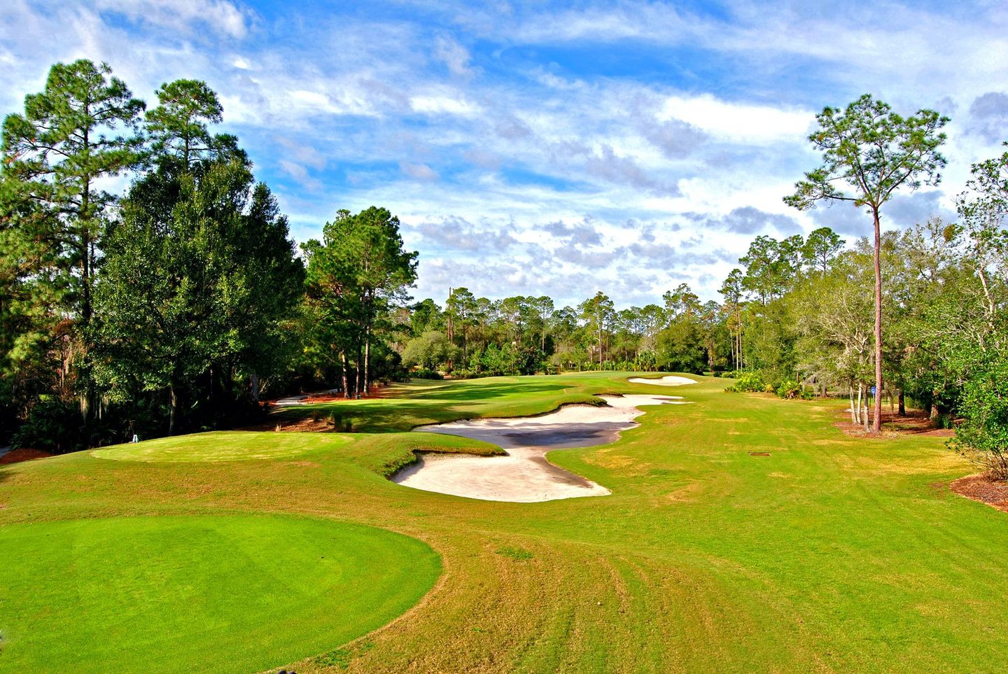 Legacy Club at Alaqua Lakes