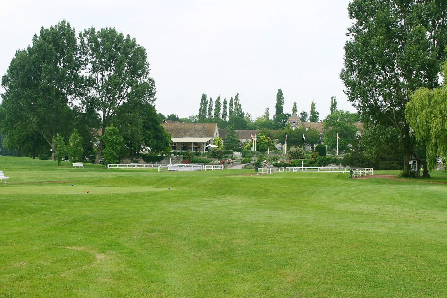 Saint Nom la Breteche Golf Club