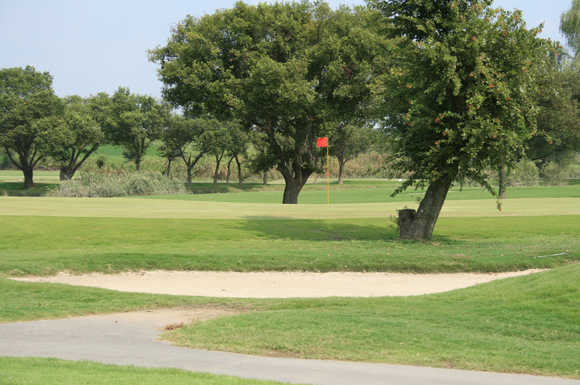 Kurihashi Kokusai Country Club