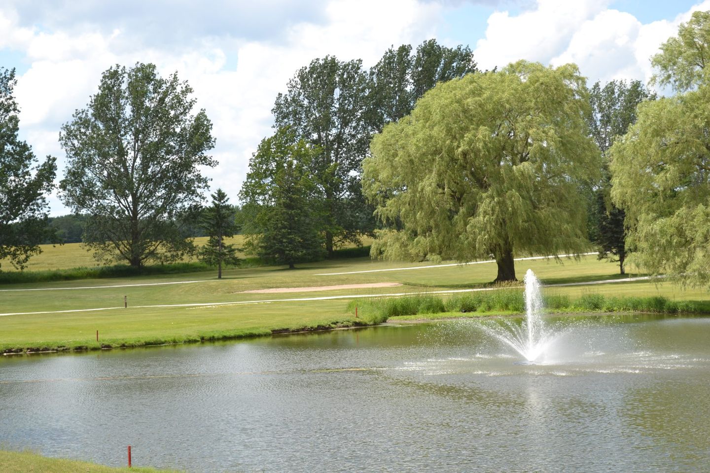 Par 5 Resort Fox Creek Golf Course Red/Blue in Mishicot, Wisconsin