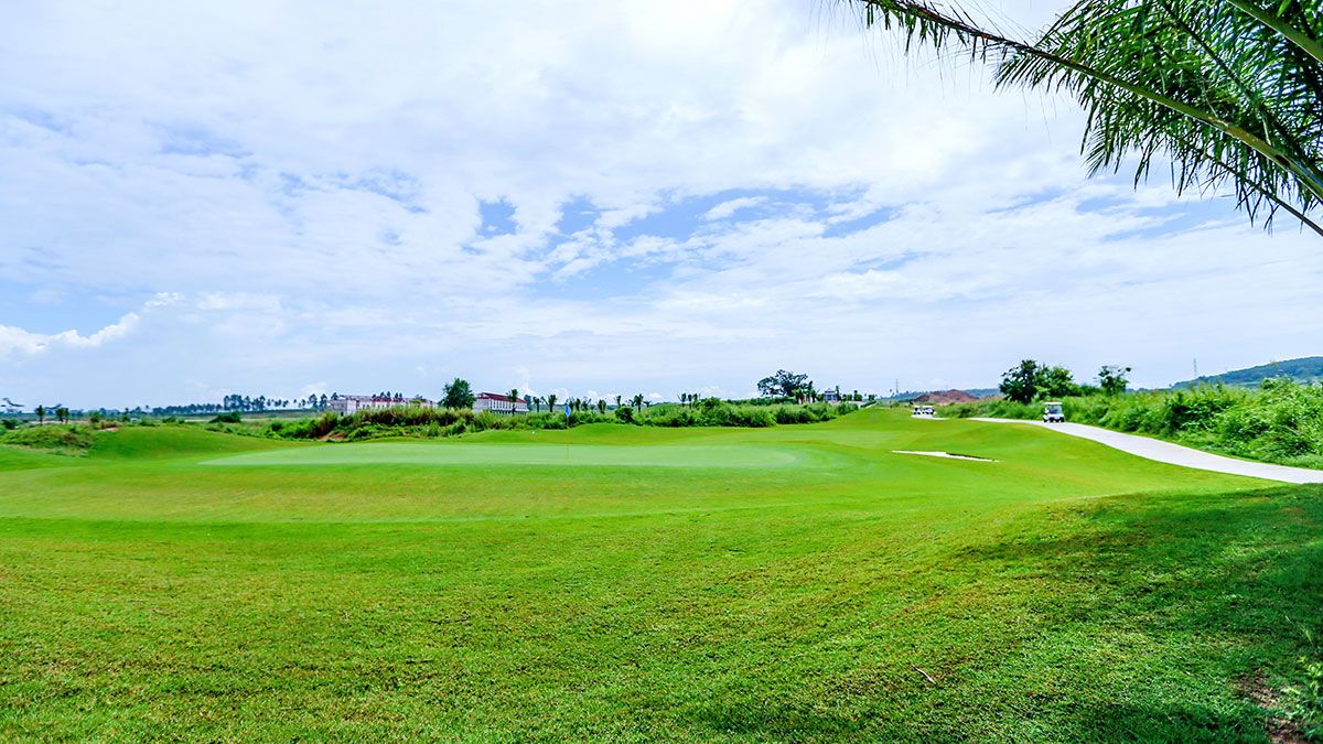 Parichat International Golf Links