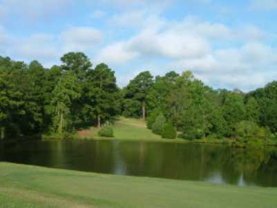 Lakeview Golf & Country Club