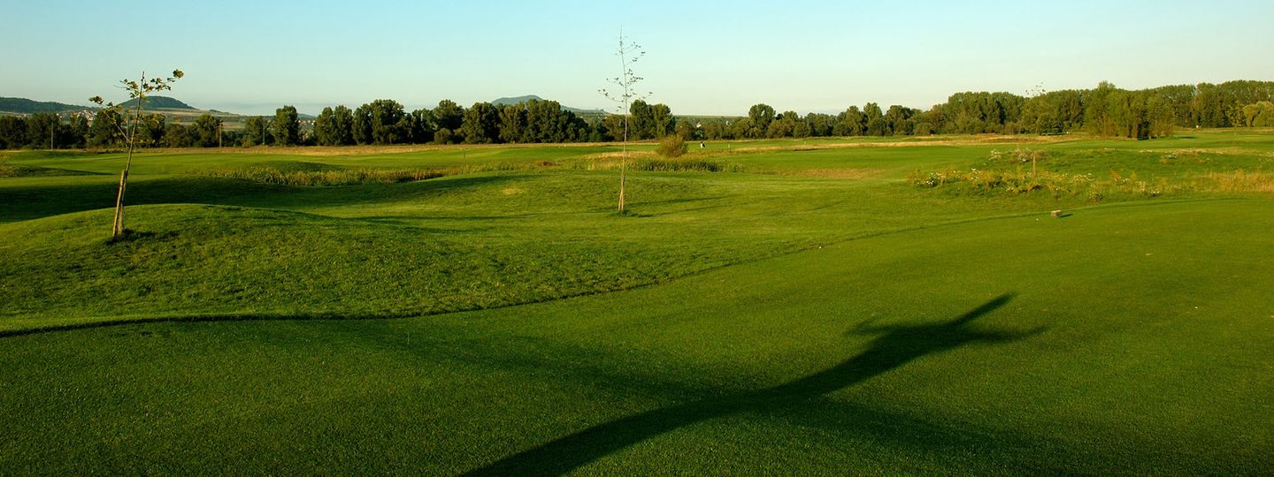 Kotlina Terezin Golf Course