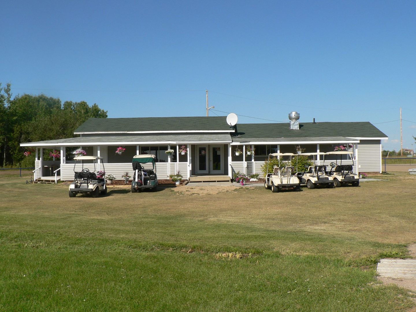 Smoky River Regional Golf Course