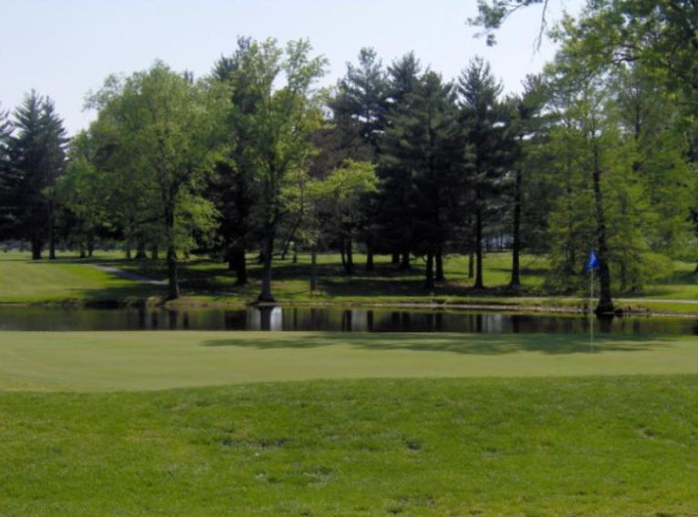 Salem Country Club