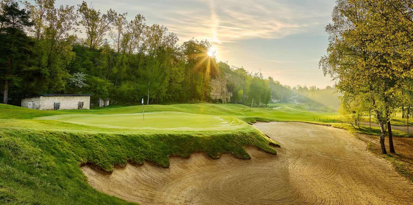 18-hole Course