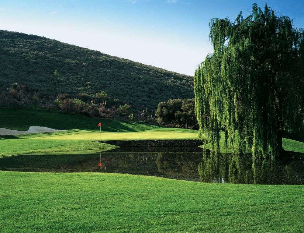 Sunset Hills Country Club