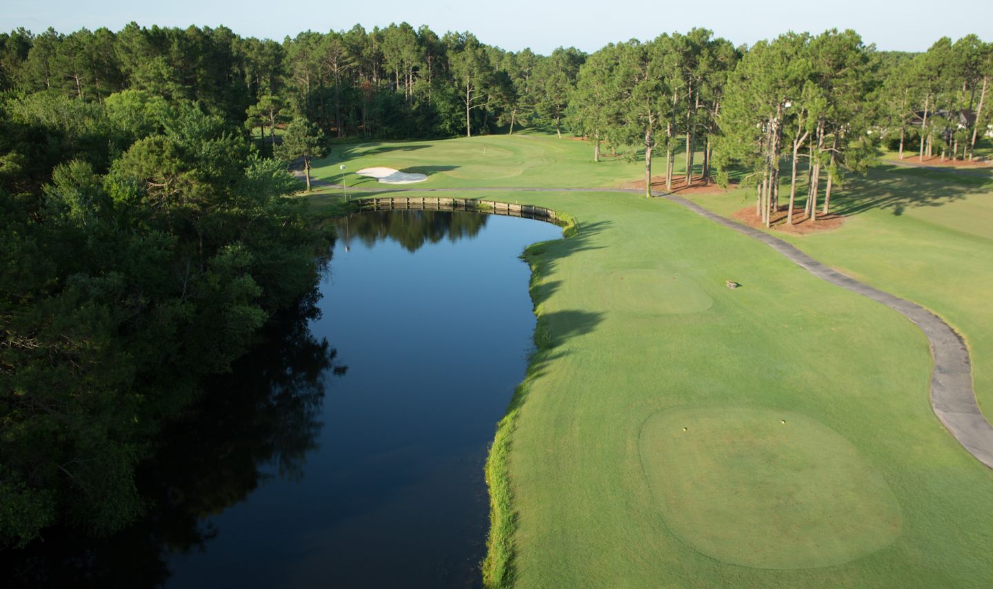 Sandpiper Bay Golf & Country Club