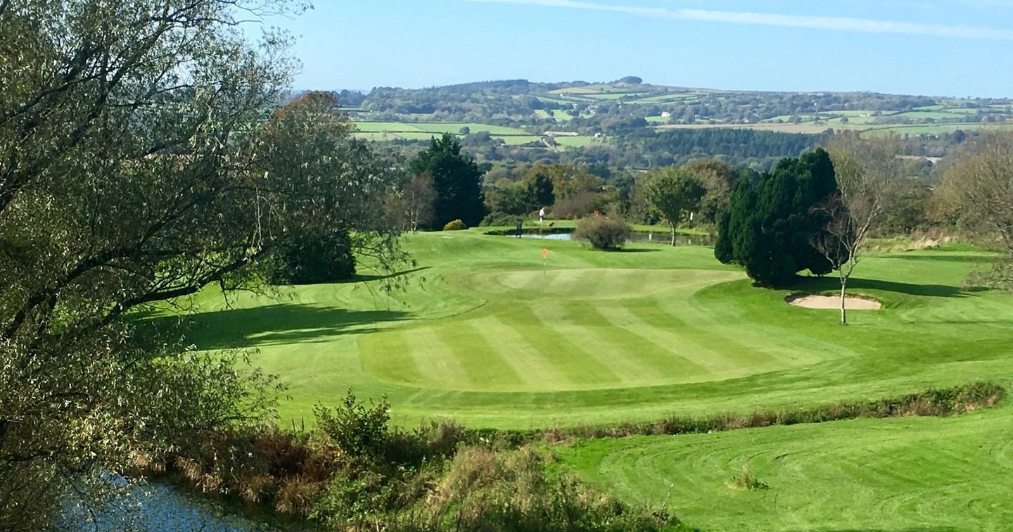 Dinnaton Golf Club