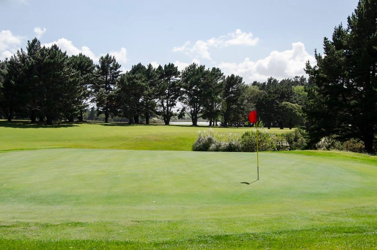 Aviation Country Club