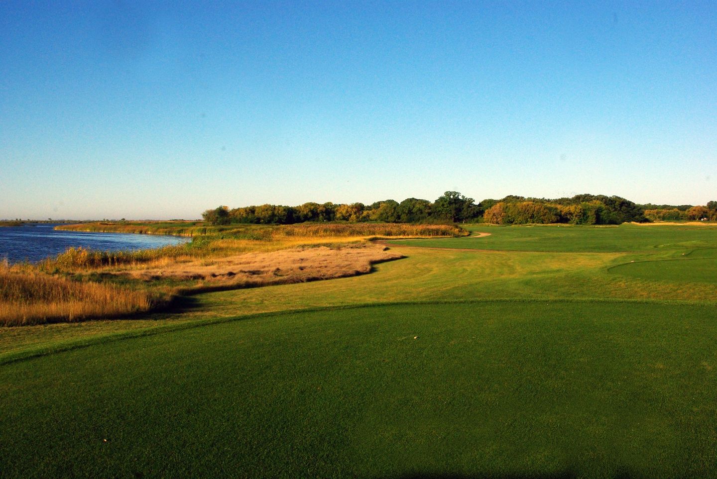 Oak Island Golf Resort