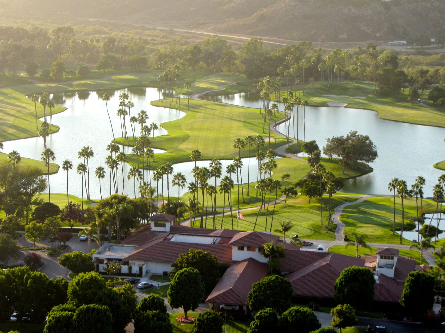 Valley/Lakes Course