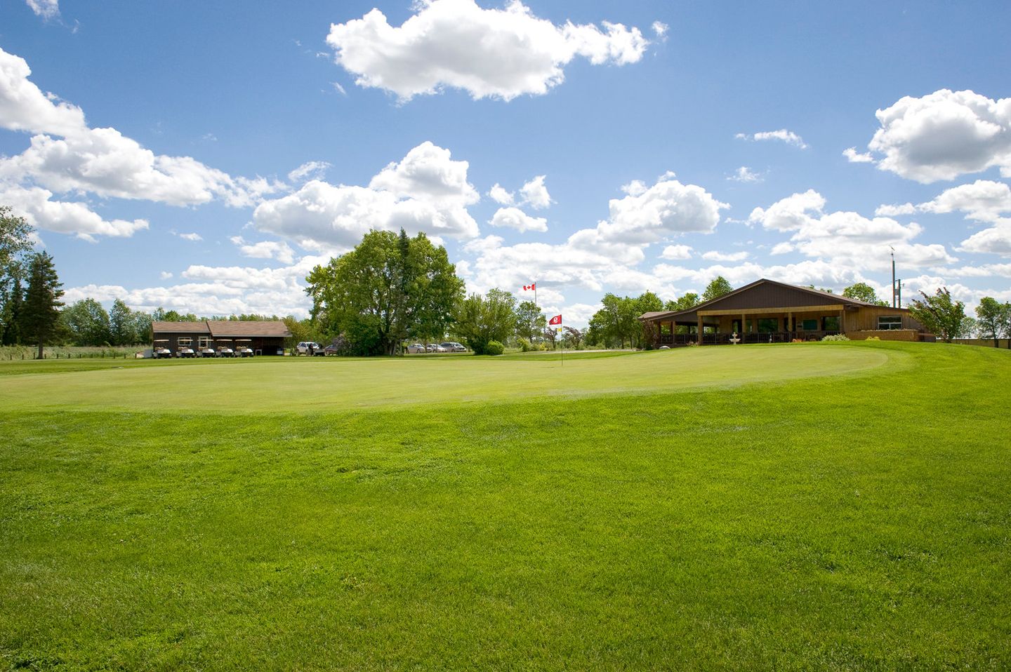 Gladstone Golf and Country Club