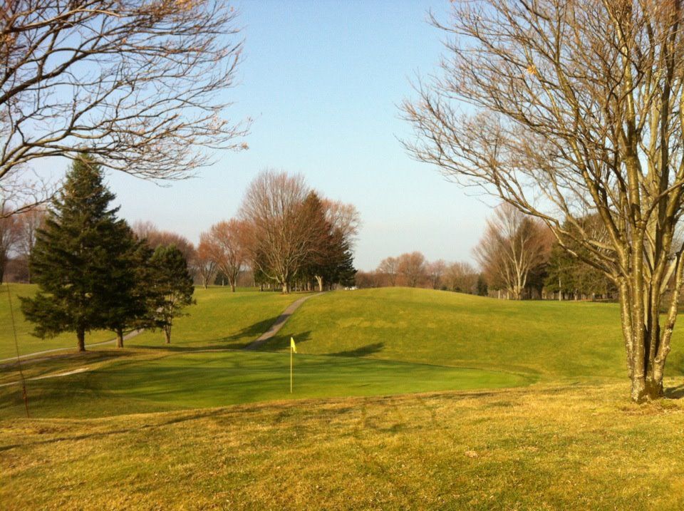 East Aurora Country Club