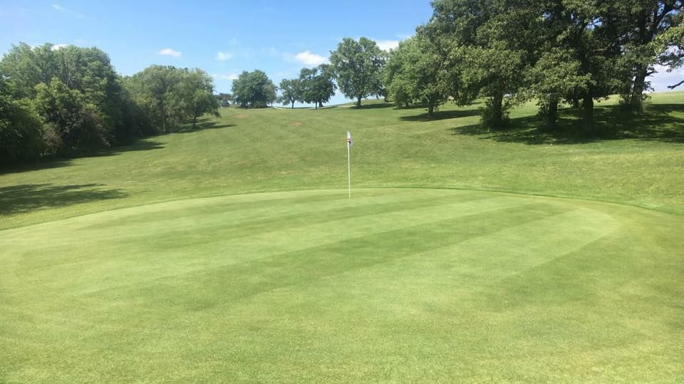 Oakland-Riverside Golf Course