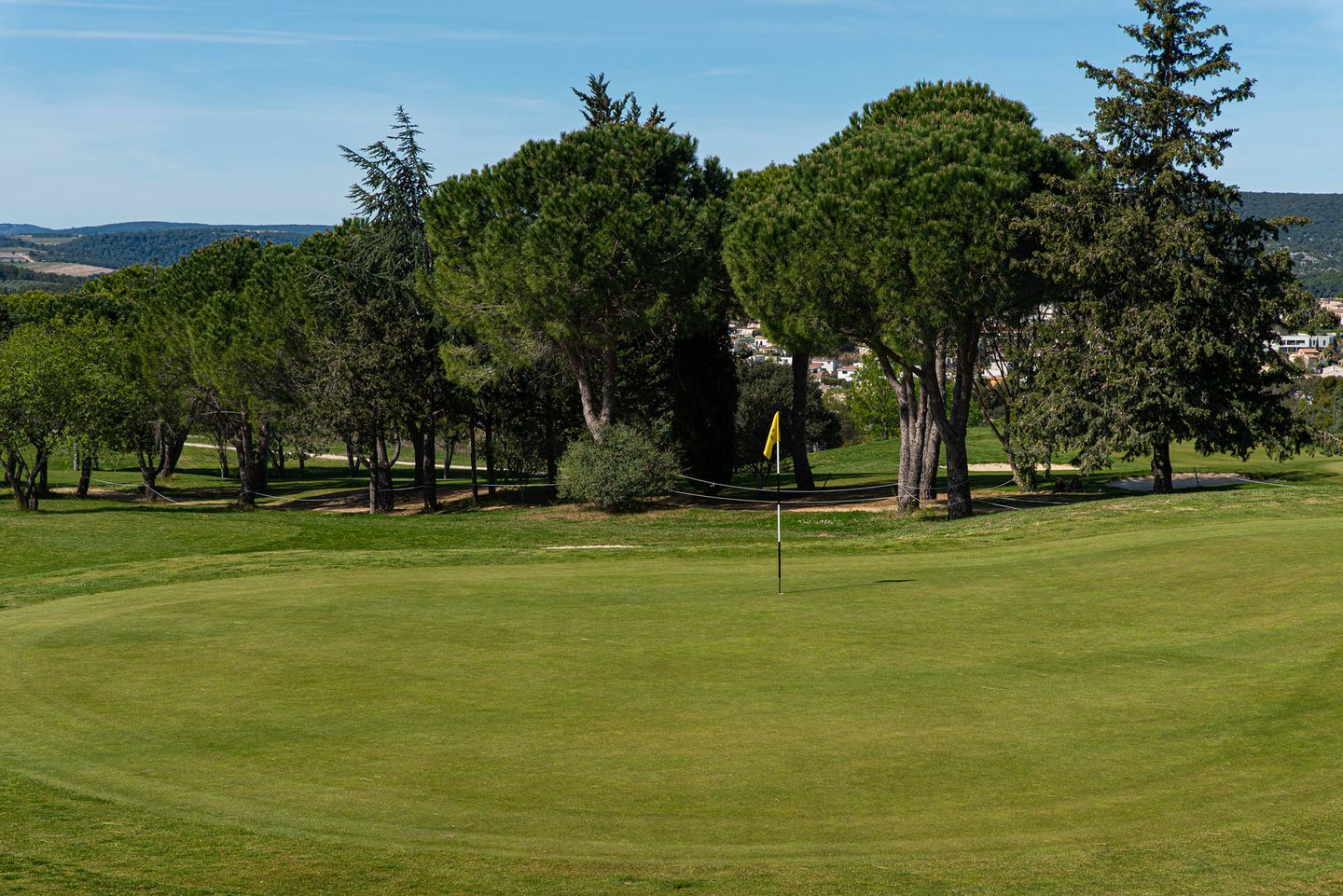 5-hole Compact Course
