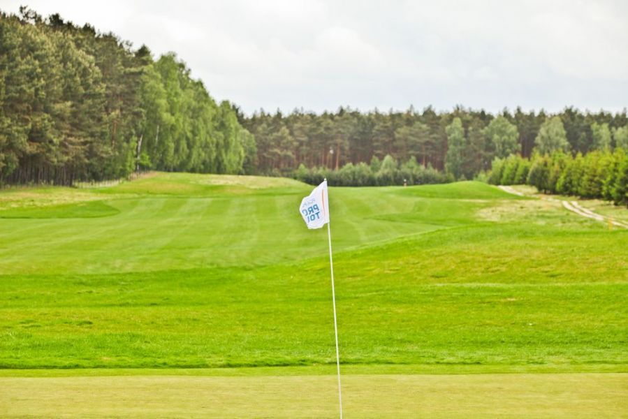 Kalinowe Pola Golf Club