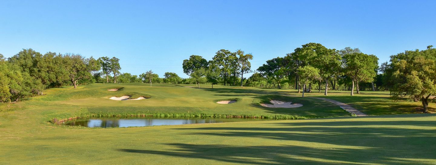 Lady Bird Johnson Municipal Golf Club