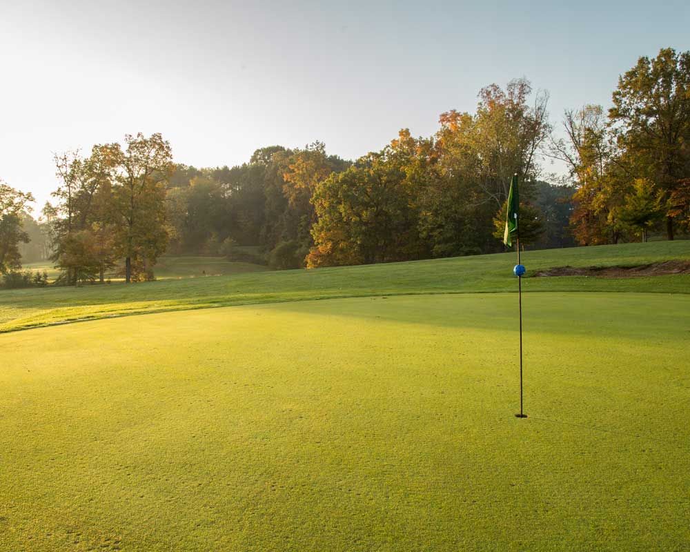 Hocking Hills Golf Club & Urban Grille