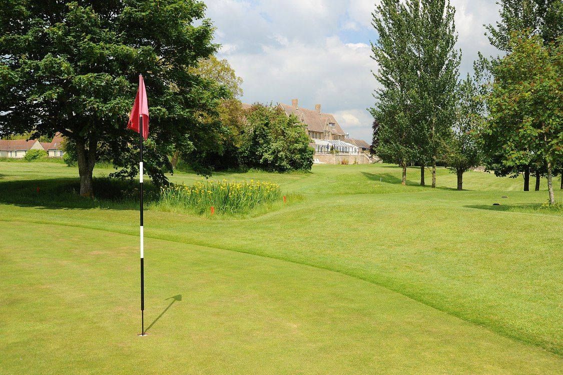Cricklade House Hotel & Golf