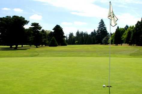 Club Green Meadows