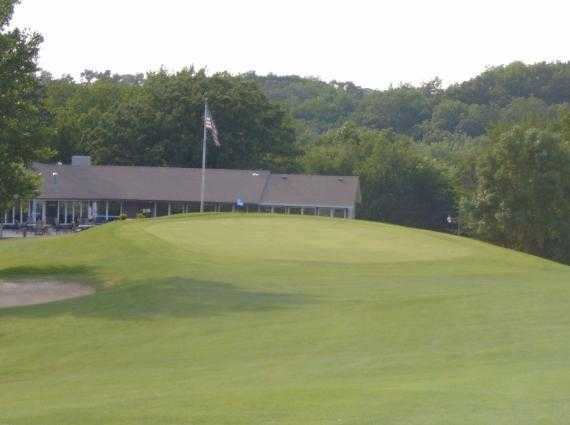 Silvercrest Country Club