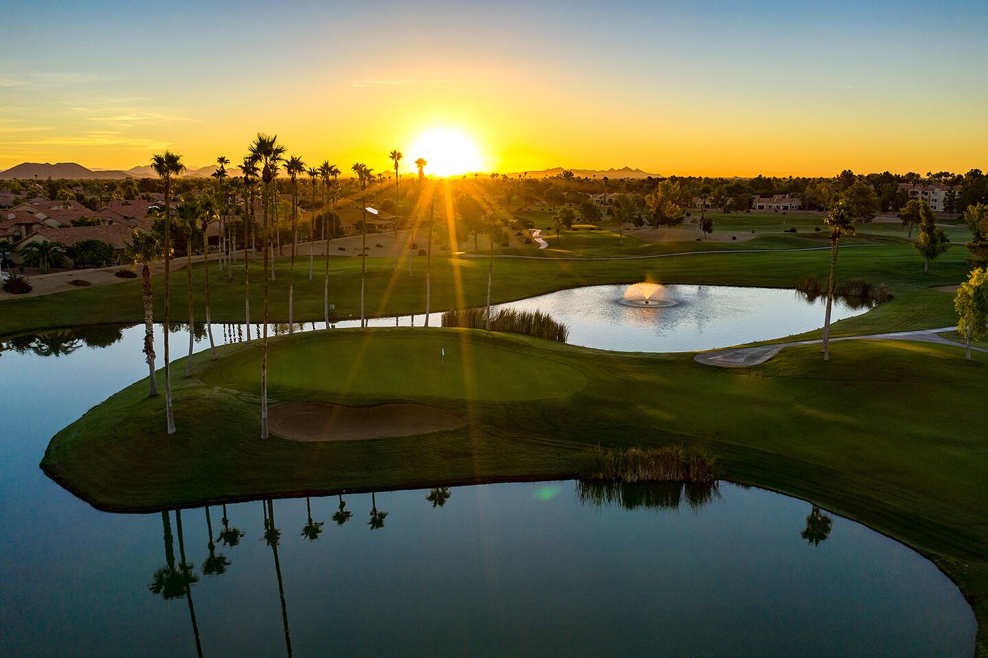 Lakes Course