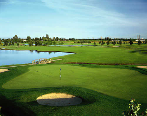 Mayfair Lakes Golf and Country Club
