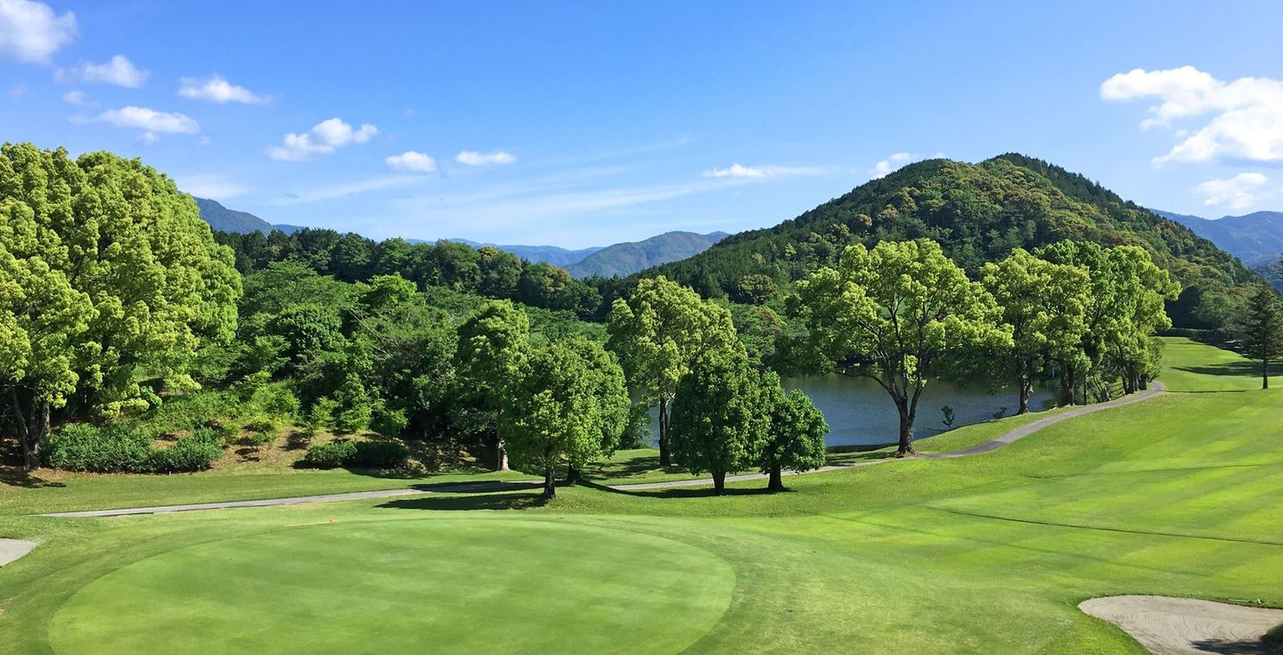 Nishikiyama Country Club