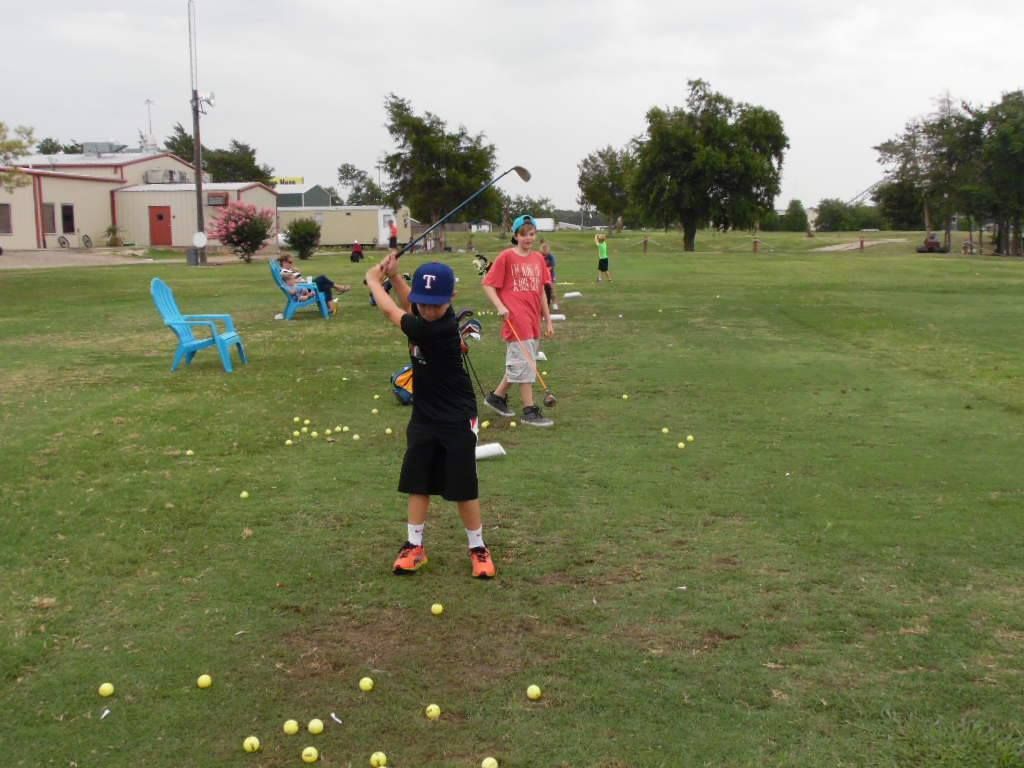 Hartlines Golf Center and Driving Range