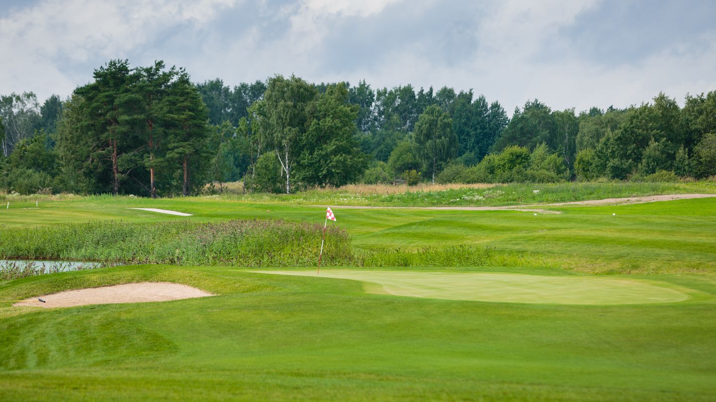 Peterhof Golf Club