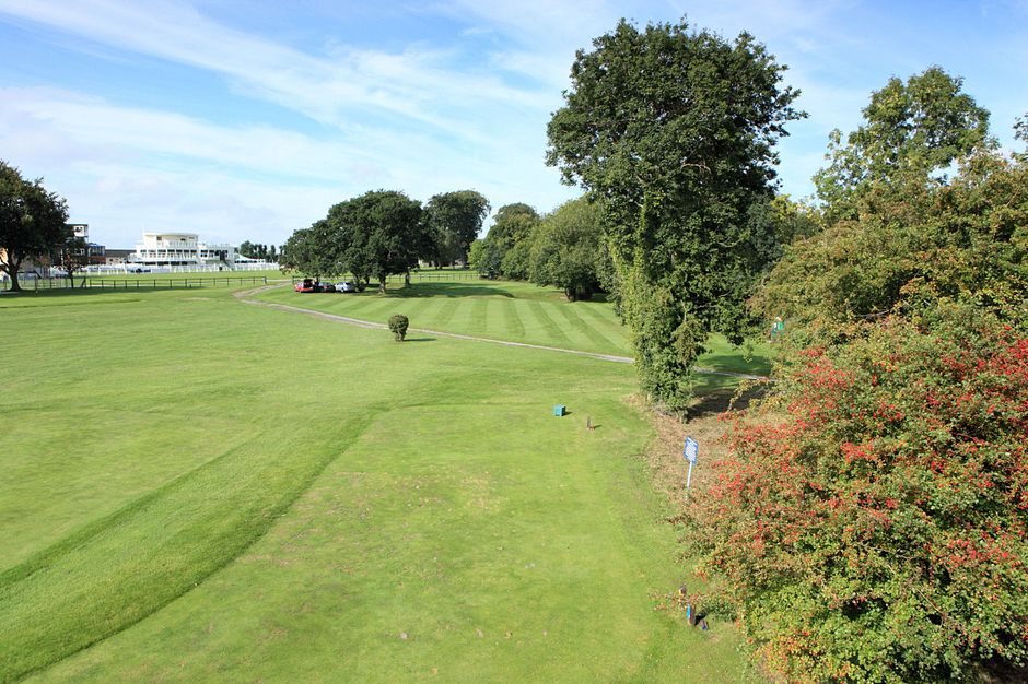 Bibury Course