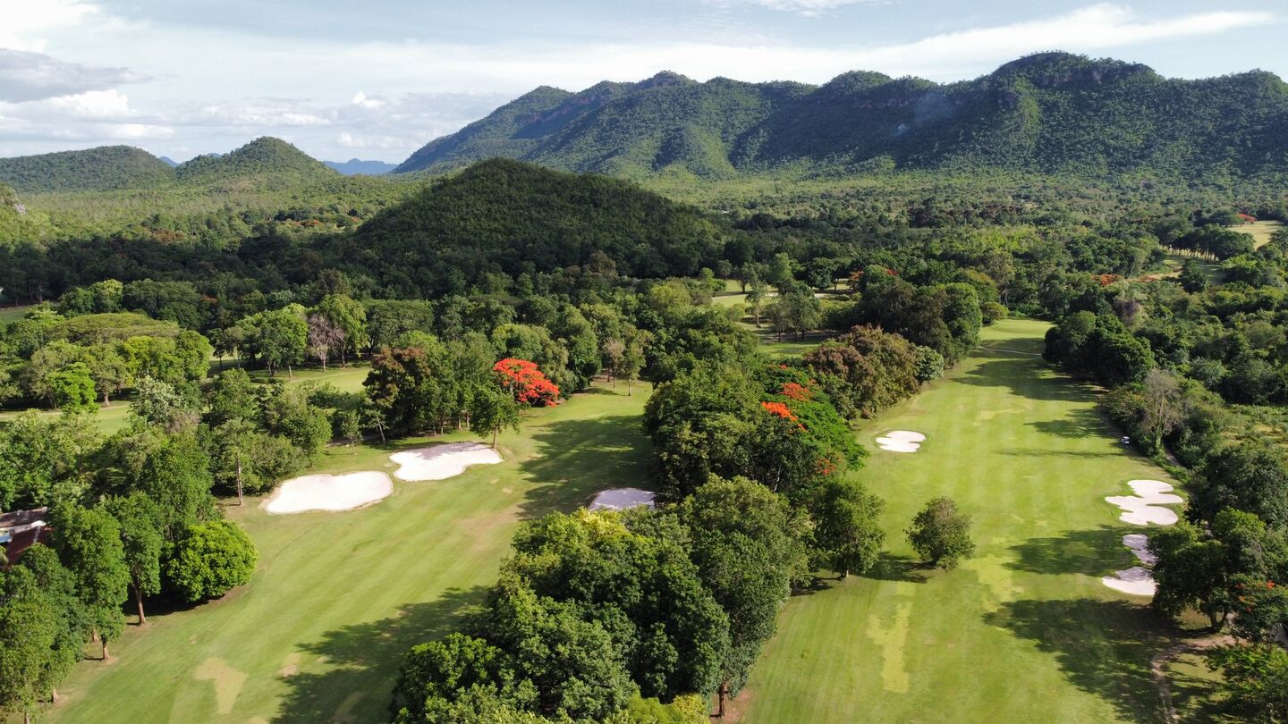 Lake Course