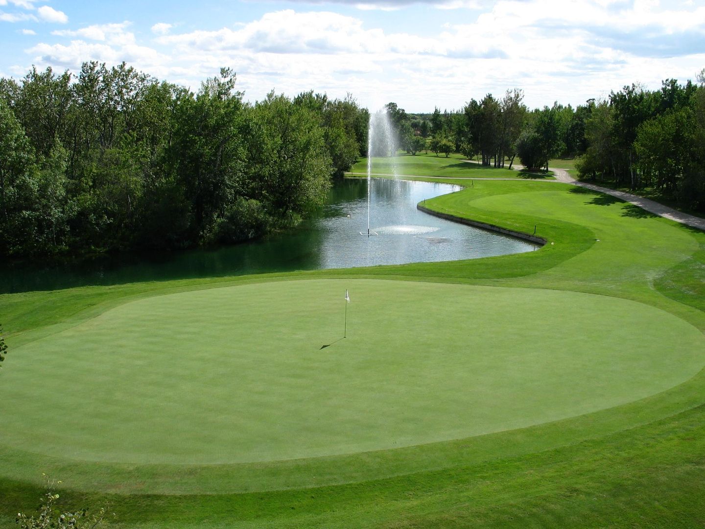 Teulon Golf & Country Club