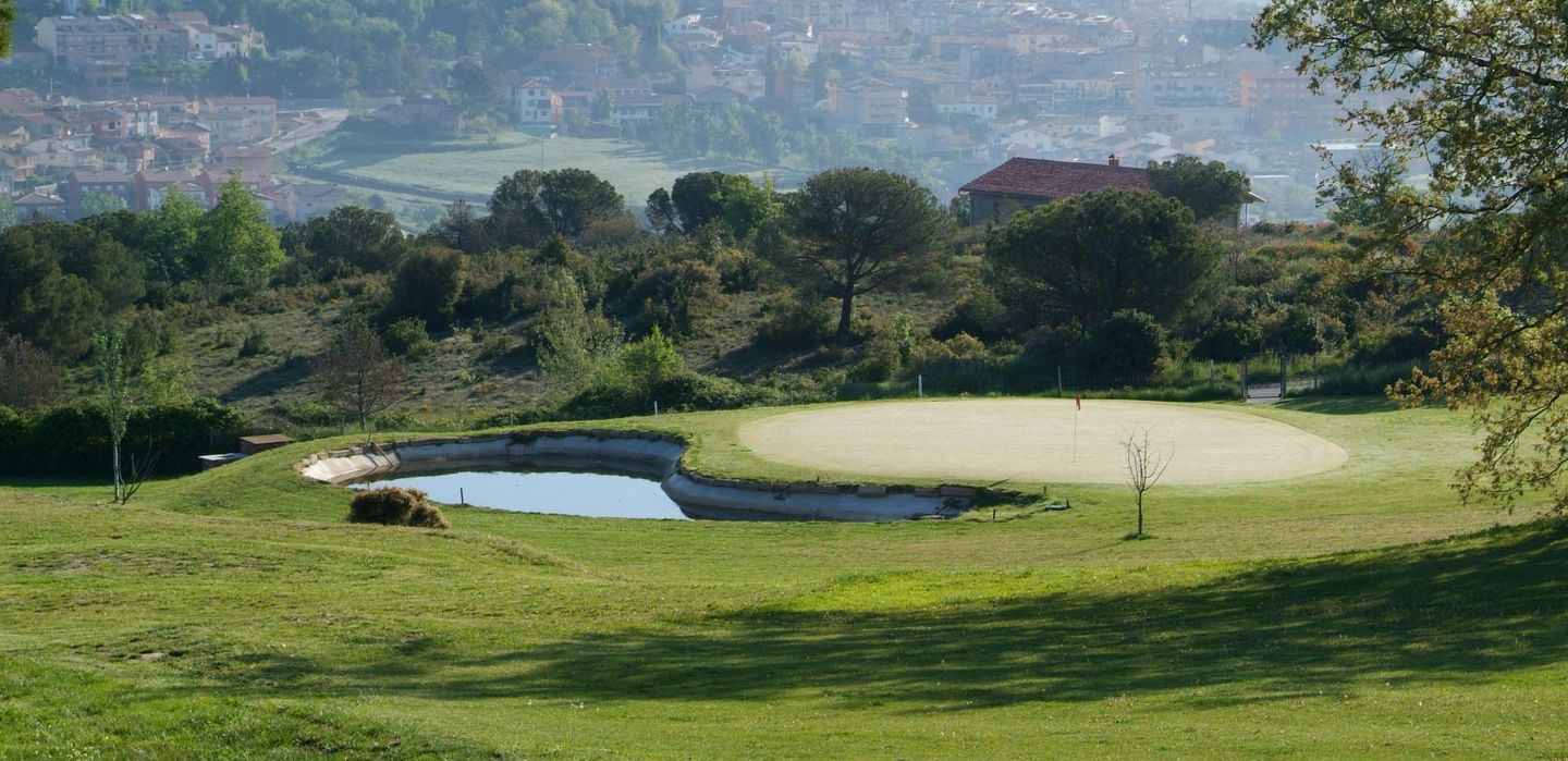 Montbru-Moia Golf Club