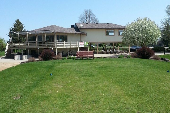 Par 3 Executive